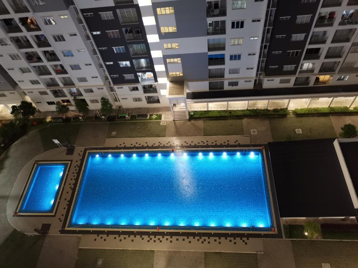 Rumah Sarah Семених Экстерьер фото